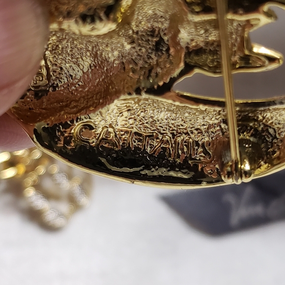 Super Cute Vintage CATTAILS (AJC) Cat's sitting on moon brushed Goldtone brooch - Picture 5 of 9